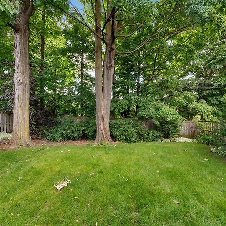 Luxury Home - 5 Min From Airport, 15 To Downtown Toronto Exterior photo